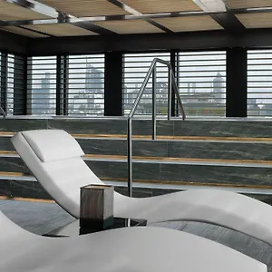 ***** Hotel Armani Italia