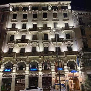 **** Hotel Mokinba King Italia